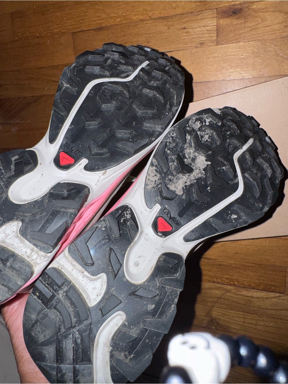 Salomon Women's Pink and Gray Trail Runners with Quicklace - Picture 9 of 12